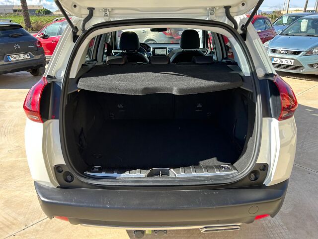 PEUGEOT 2008 GT LINE 1.5 BLUE HDI AUTO SPANISH LHD IN SPAIN 42000 MILES 2019